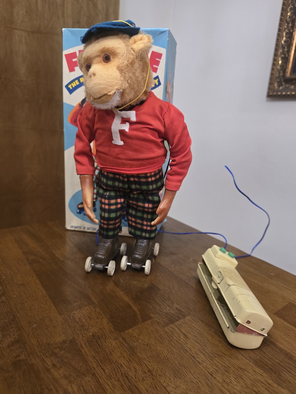 SOLD VINTAGE FRANKIE THE ROLLER SKATING MONKEY With Original Box, Hat,Remote